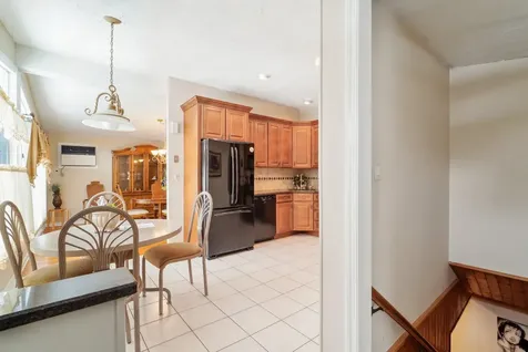 183 W Mary Lane Valley Cottage NY 10989