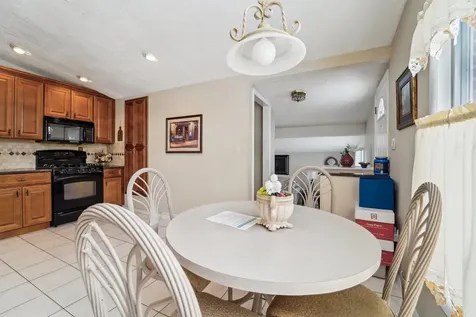 183 W Mary Lane Valley Cottage NY 10989