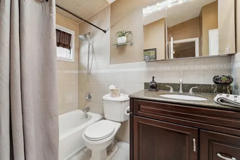 183 W Mary Lane Valley Cottage NY 10989