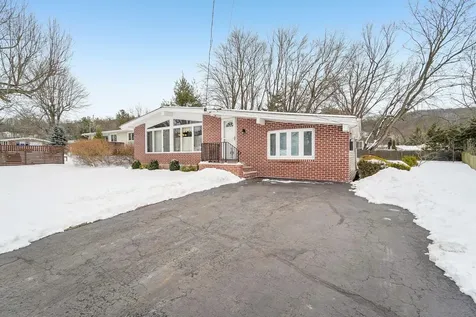 183 W Mary Lane Valley Cottage NY 10989