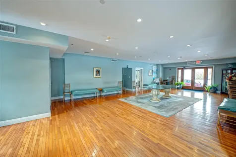 203 E Pulaski Road Huntington Station NY 11746