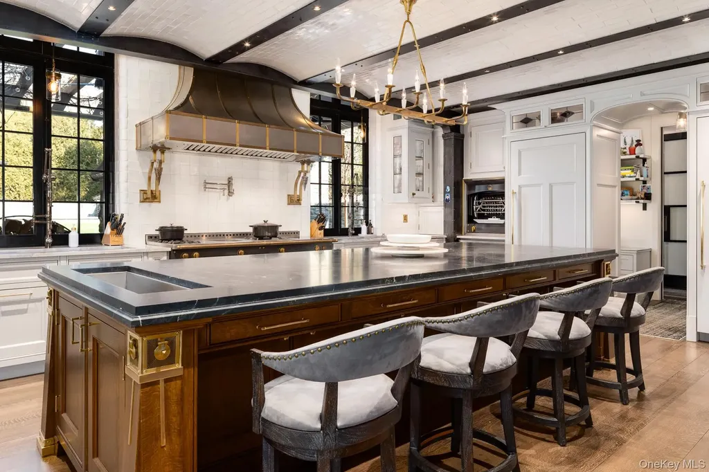 47 Masterton Road Bronxville NY 10708