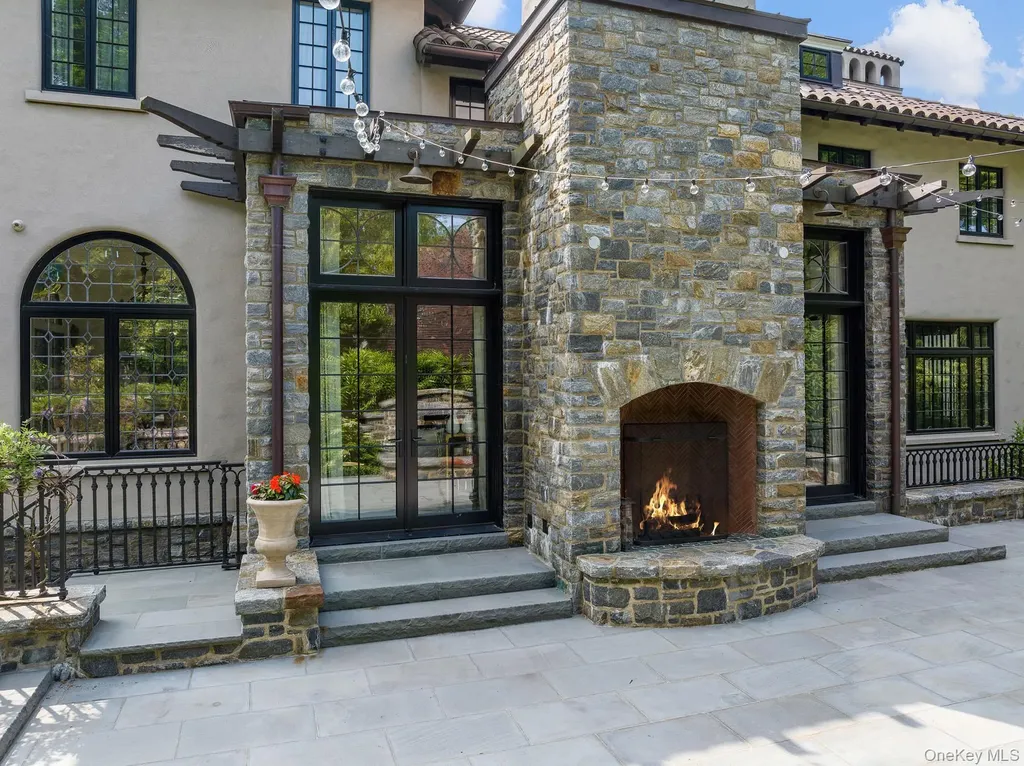 47 Masterton Road Bronxville NY 10708