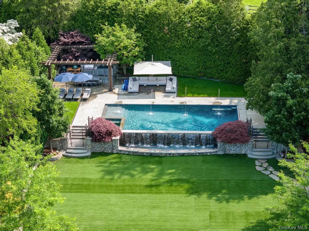 47 Masterton Road Bronxville NY 10708