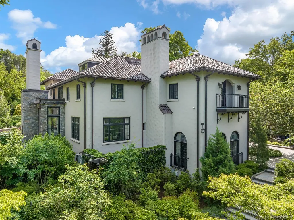 47 Masterton Road Bronxville NY 10708
