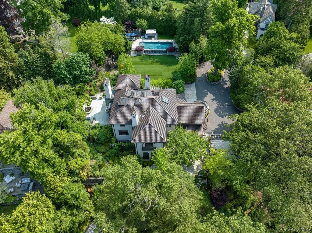 47 Masterton Road Bronxville NY 10708