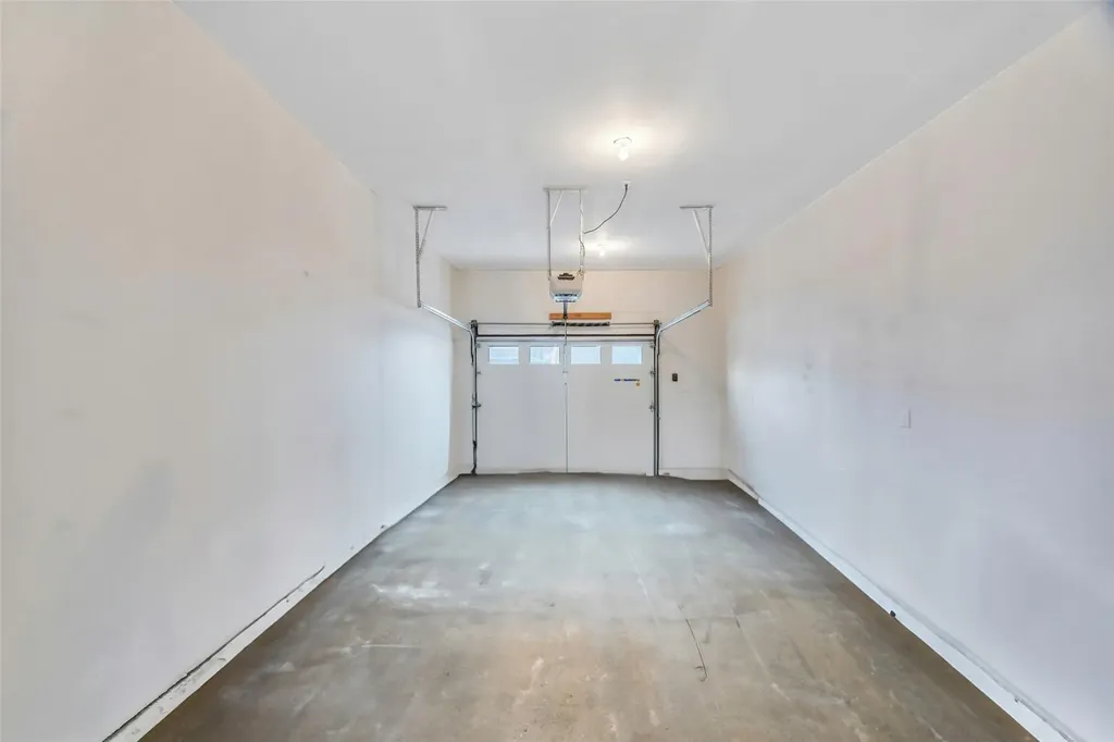 45 Ash Street Lindenhurst NY 11757