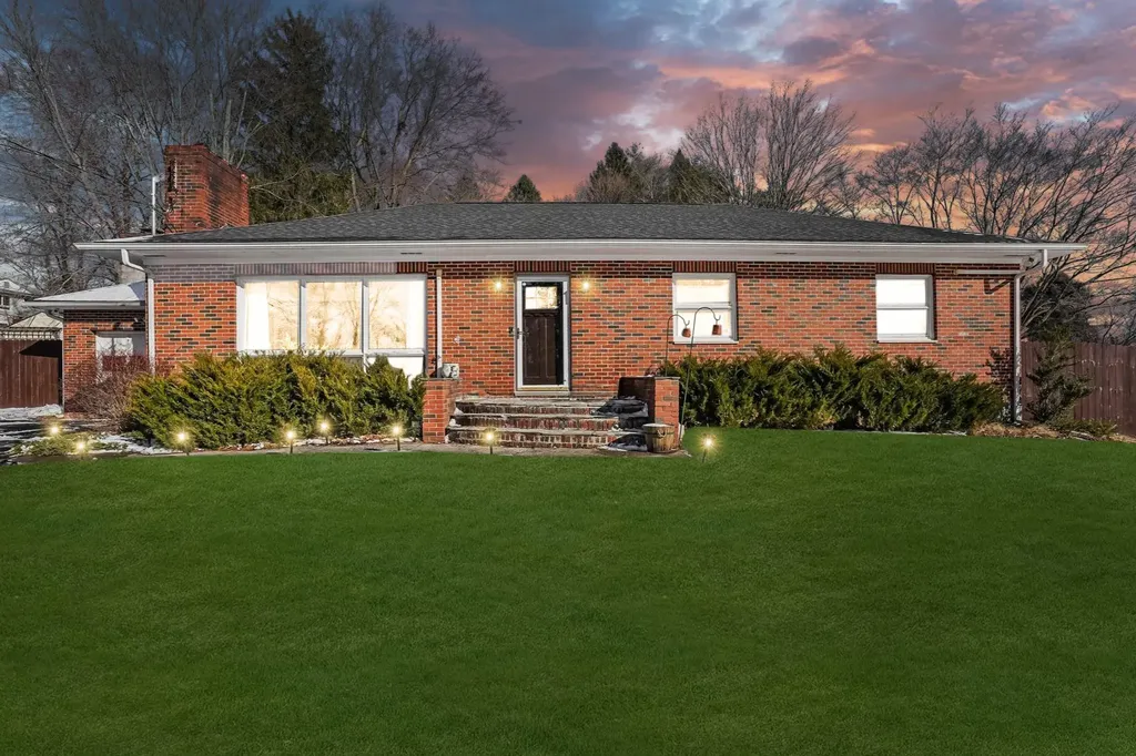64 Union Road Carmel NY 10512