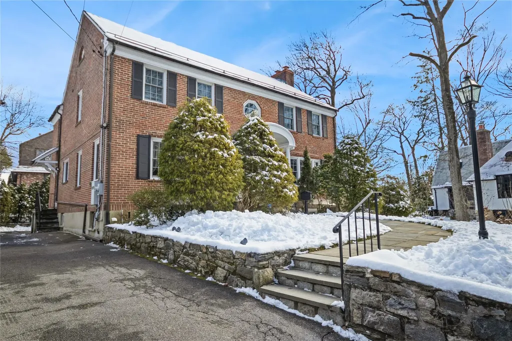 50 Eton Road Bronxville NY 10708