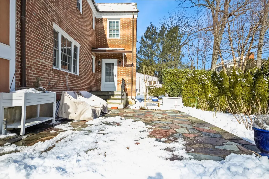 50 Eton Road Bronxville NY 10708