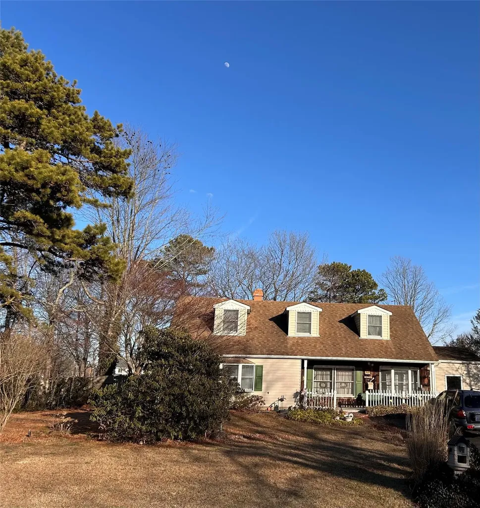 11 Redpine Drive Brookhaven NY 11763