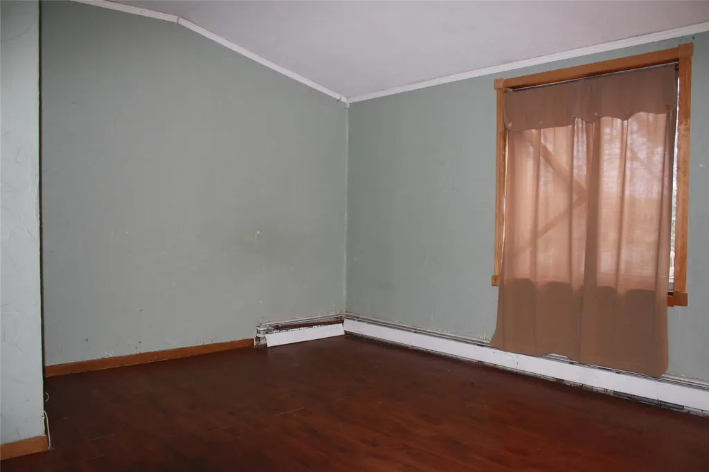11 Redpine Drive Medford NY 11763