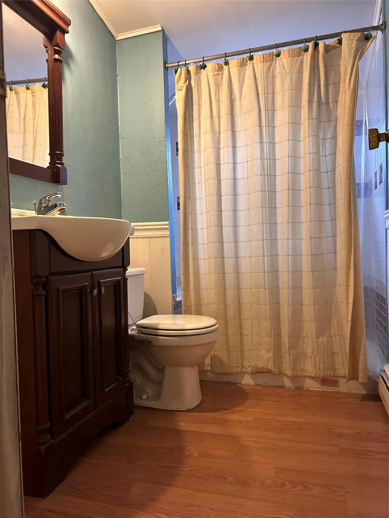 11 Redpine Drive Medford NY 11763