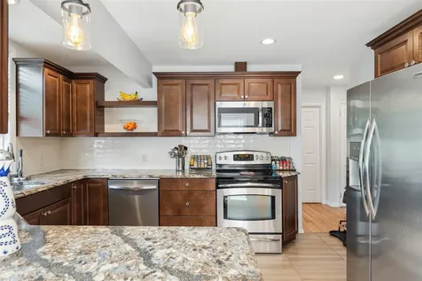 44 Tuscarora Drive Centerport NY 11721