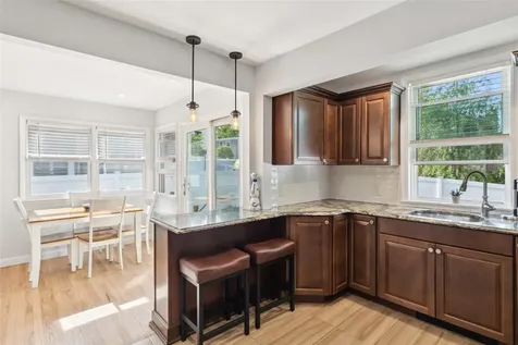 44 Tuscarora Drive Centerport NY 11721