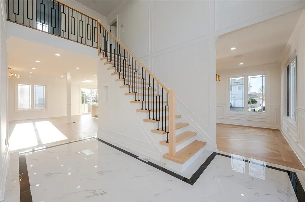 201 Maple Avenue East Meadow NY 11554