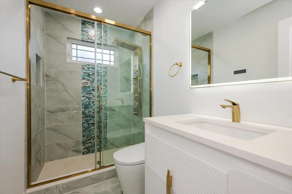 201 Maple Avenue East Meadow NY 11554