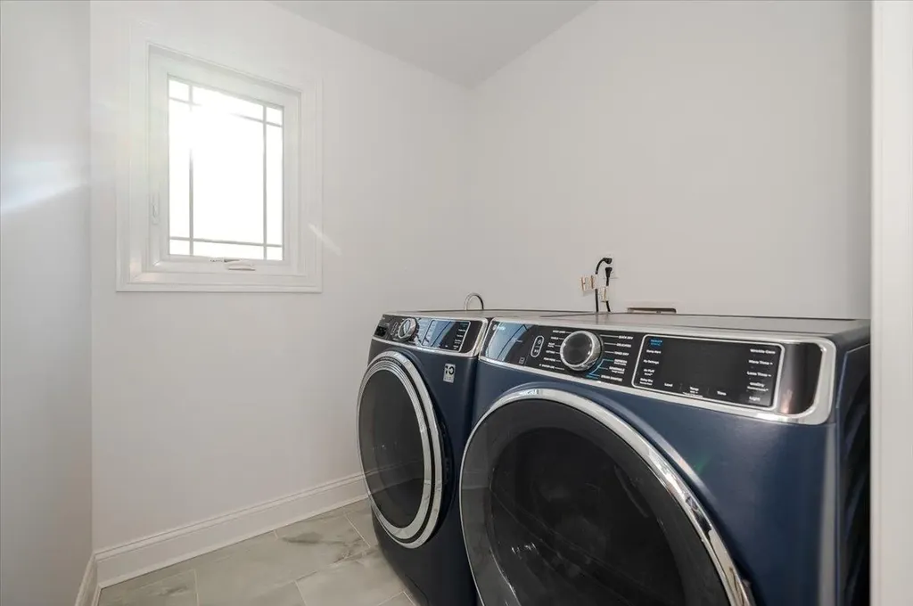 201 Maple Avenue East Meadow NY 11554