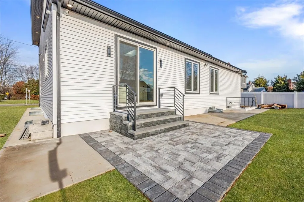 201 Maple Avenue East Meadow NY 11554