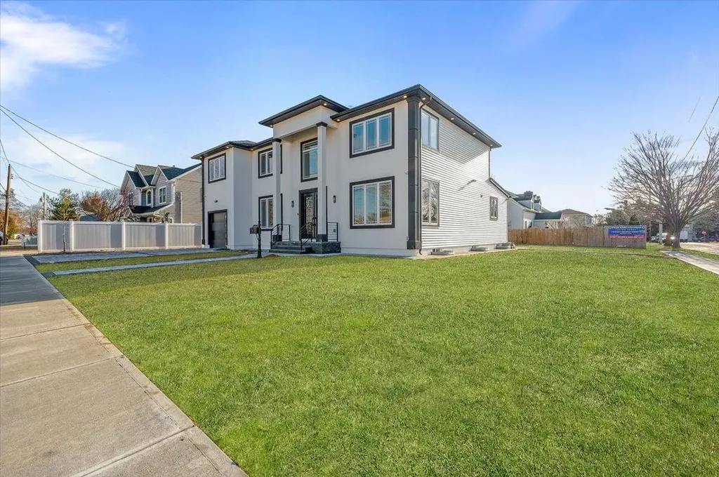 201 Maple Avenue East Meadow NY 11554