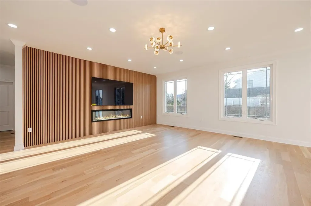 201 Maple Avenue East Meadow NY 11554