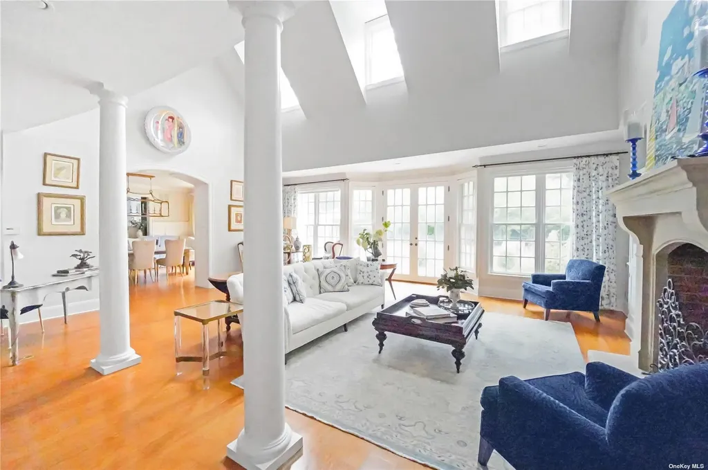 53 South Road Westhampton Beach NY 11978