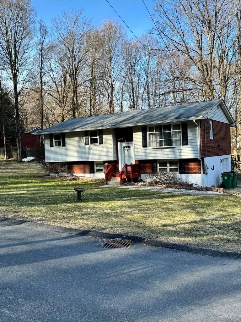 1 Fairview Road Beacon NY 12508