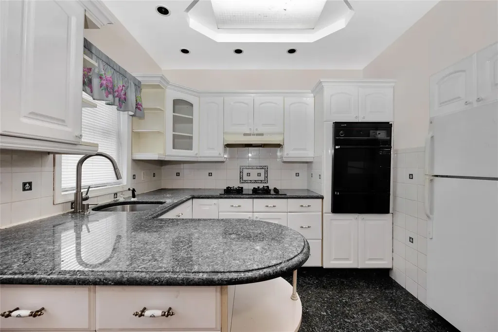119 Sheridan Avenue Brooklyn NY 11208