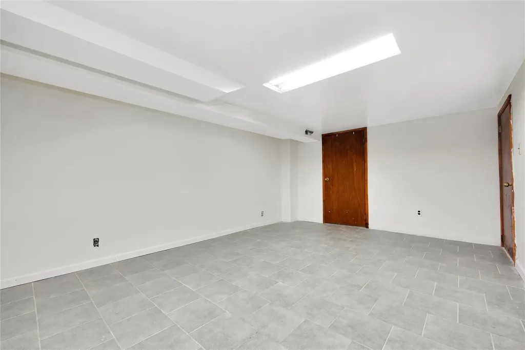 119 Sheridan Avenue Brooklyn NY 11208