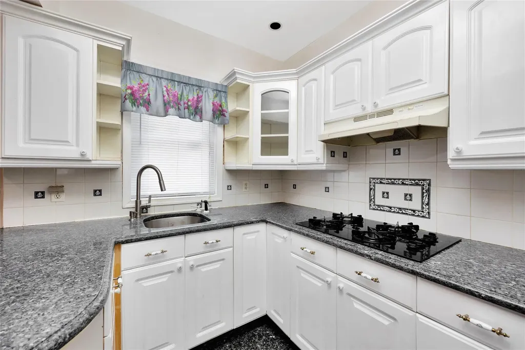 119 Sheridan Avenue Brooklyn NY 11208