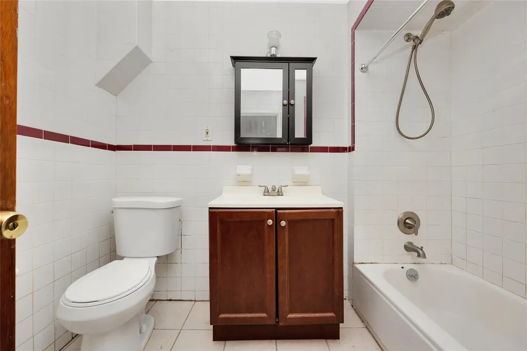 119 Sheridan Avenue Brooklyn NY 11208