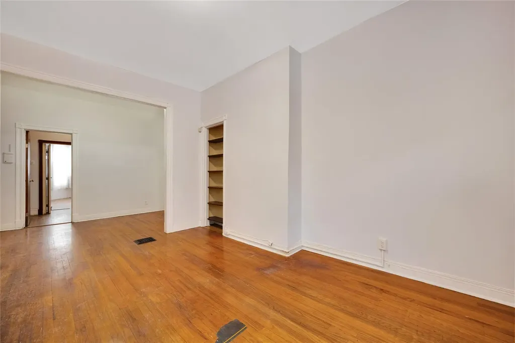 119 Sheridan Avenue Brooklyn NY 11208