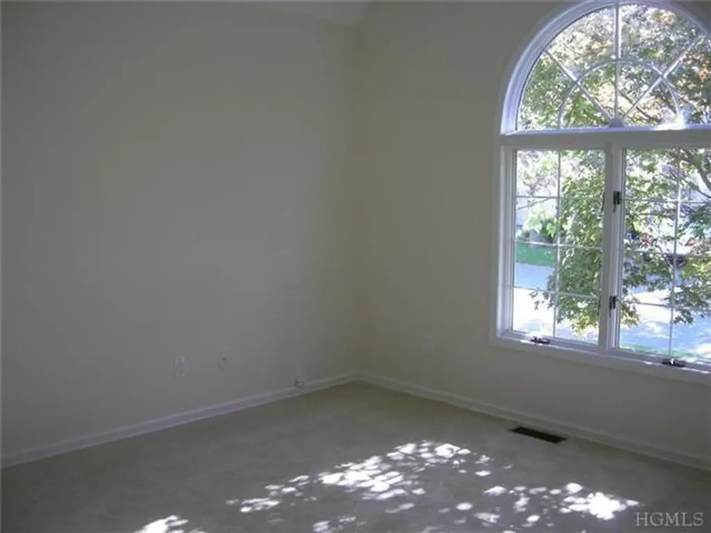 3601 Victoria Drive Mount Kisco NY 10549