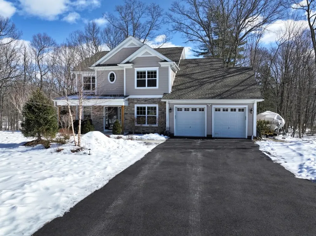 30 Knoll Crest Court Cornwall NY 12518