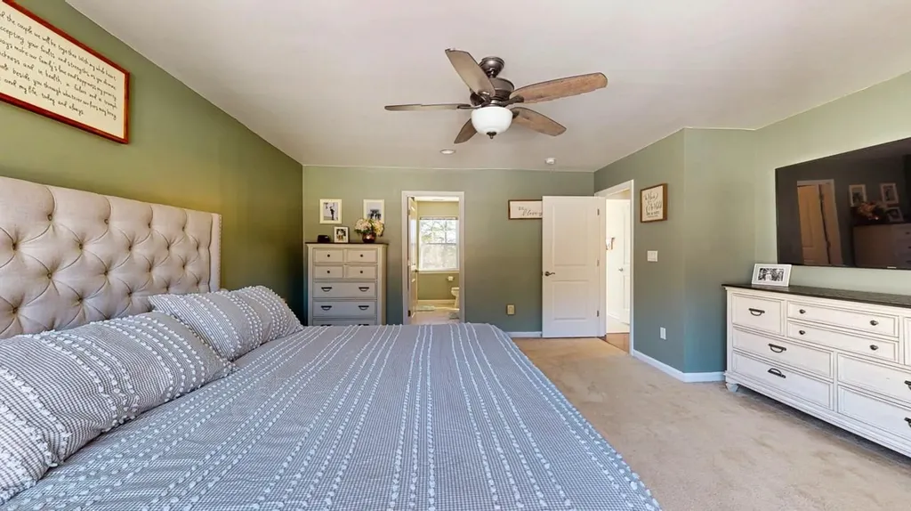 30 Knoll Crest Court Cornwall NY 12518
