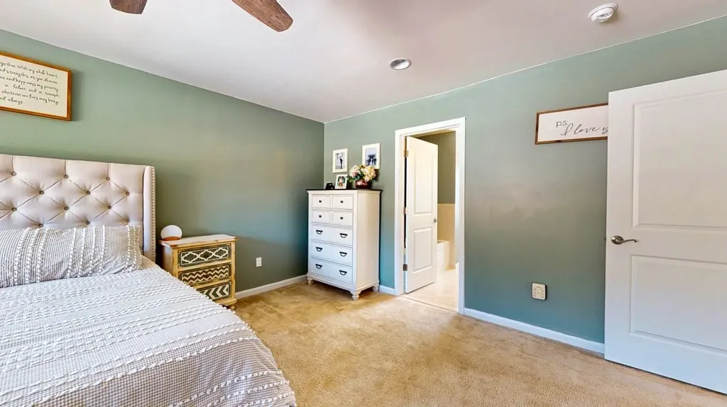 30 Knoll Crest Court Cornwall NY 12518