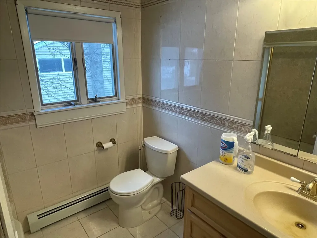 607 Myrtle Avenue West Islip NY 11795