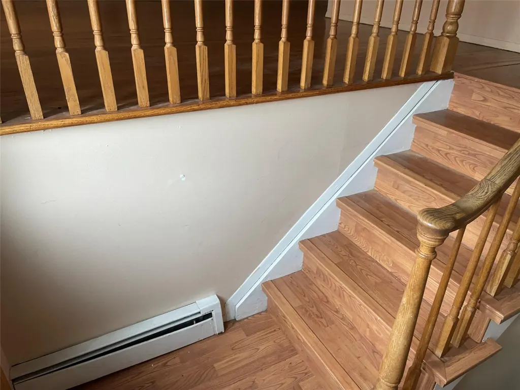 607 Myrtle Avenue West Islip NY 11795