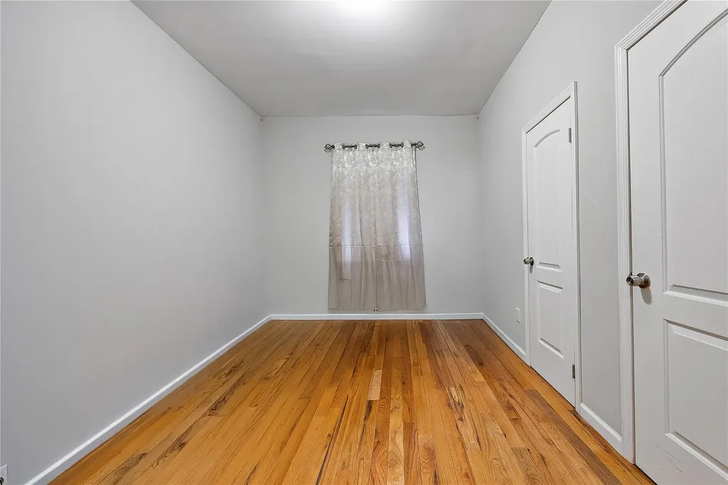 61 W 184th Street Bronx NY 10468