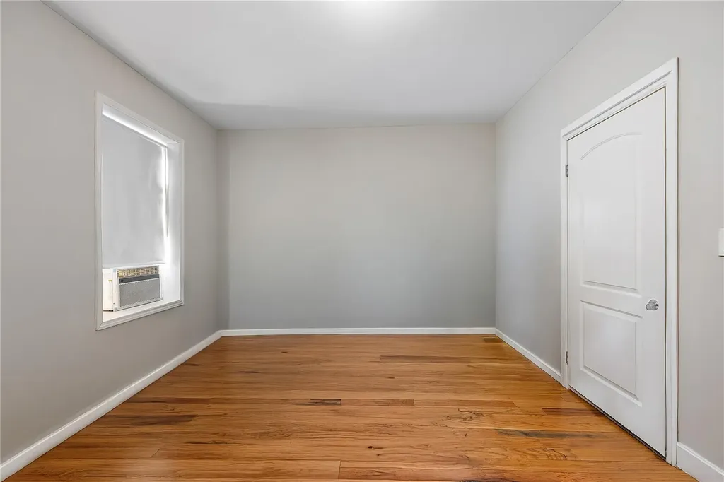 61 W 184th Street Bronx NY 10468