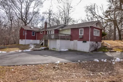 3 Hilltop Drive Miller Place NY 11764