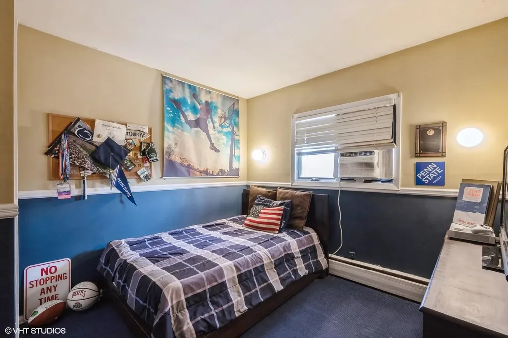 10 Pasture Lane Old Bethpage NY 11804
