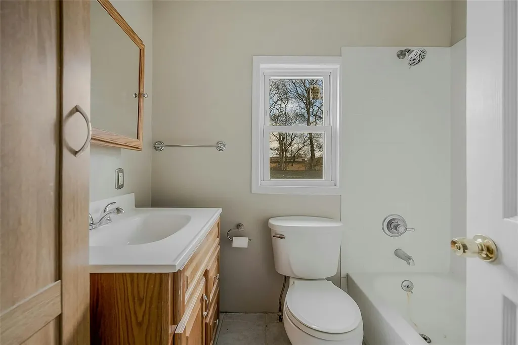 4 Mars Road Rocky Point NY 11778
