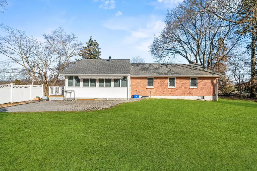3 Colonial Road Stony Point NY 10980