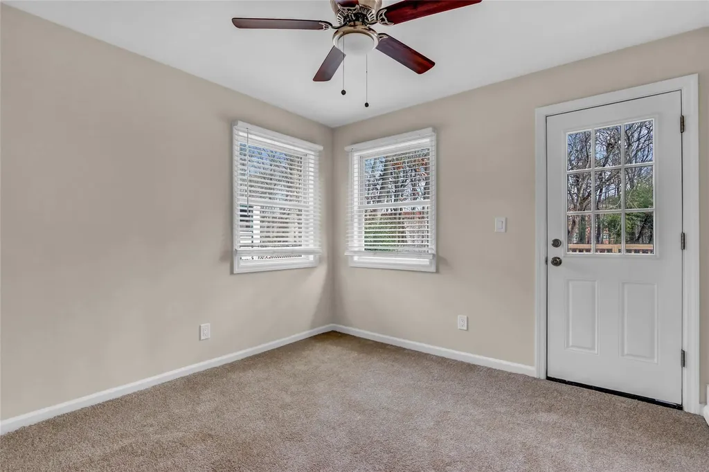 219 Floyd Road Shirley NY 11967
