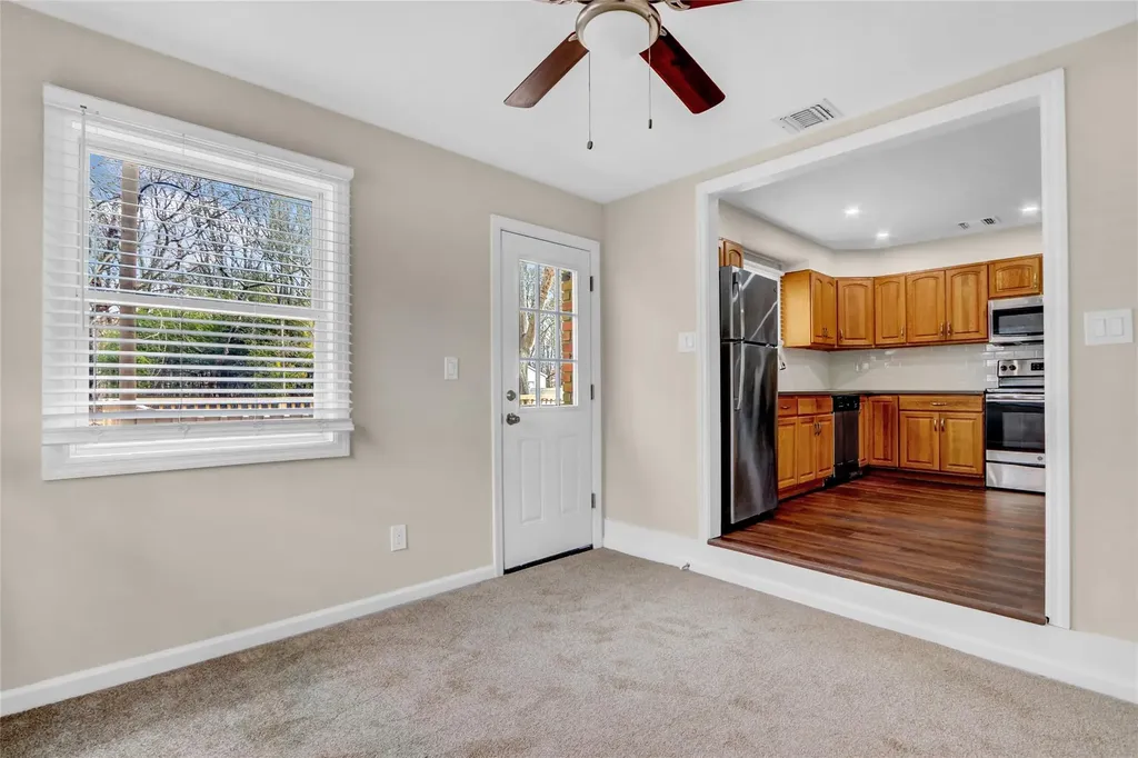 219 Floyd Road Shirley NY 11967