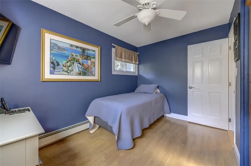 71 Mellow Lane Westbury NY 11590