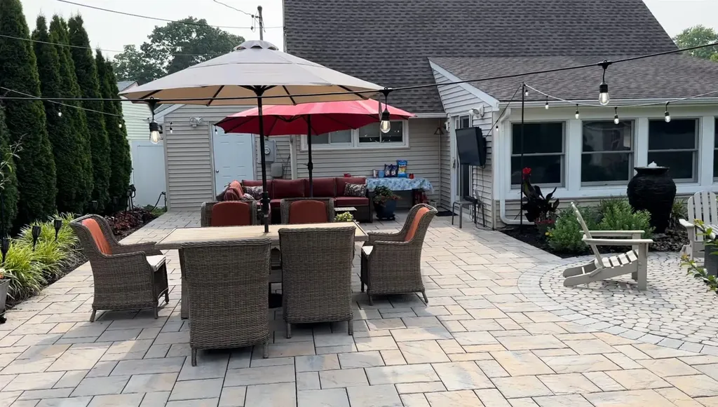 71 Mellow Lane Westbury NY 11590