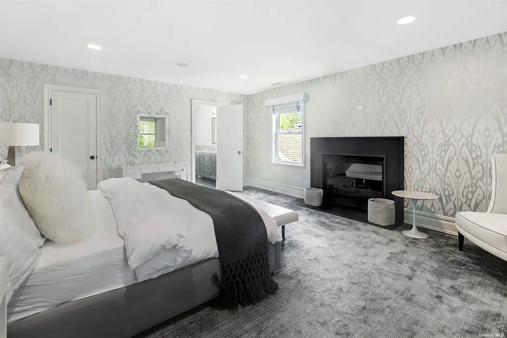 394 Mill Road Westhampton NY 11977