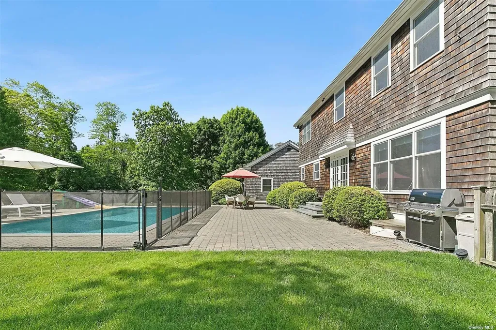 394 Mill Road Westhampton NY 11977